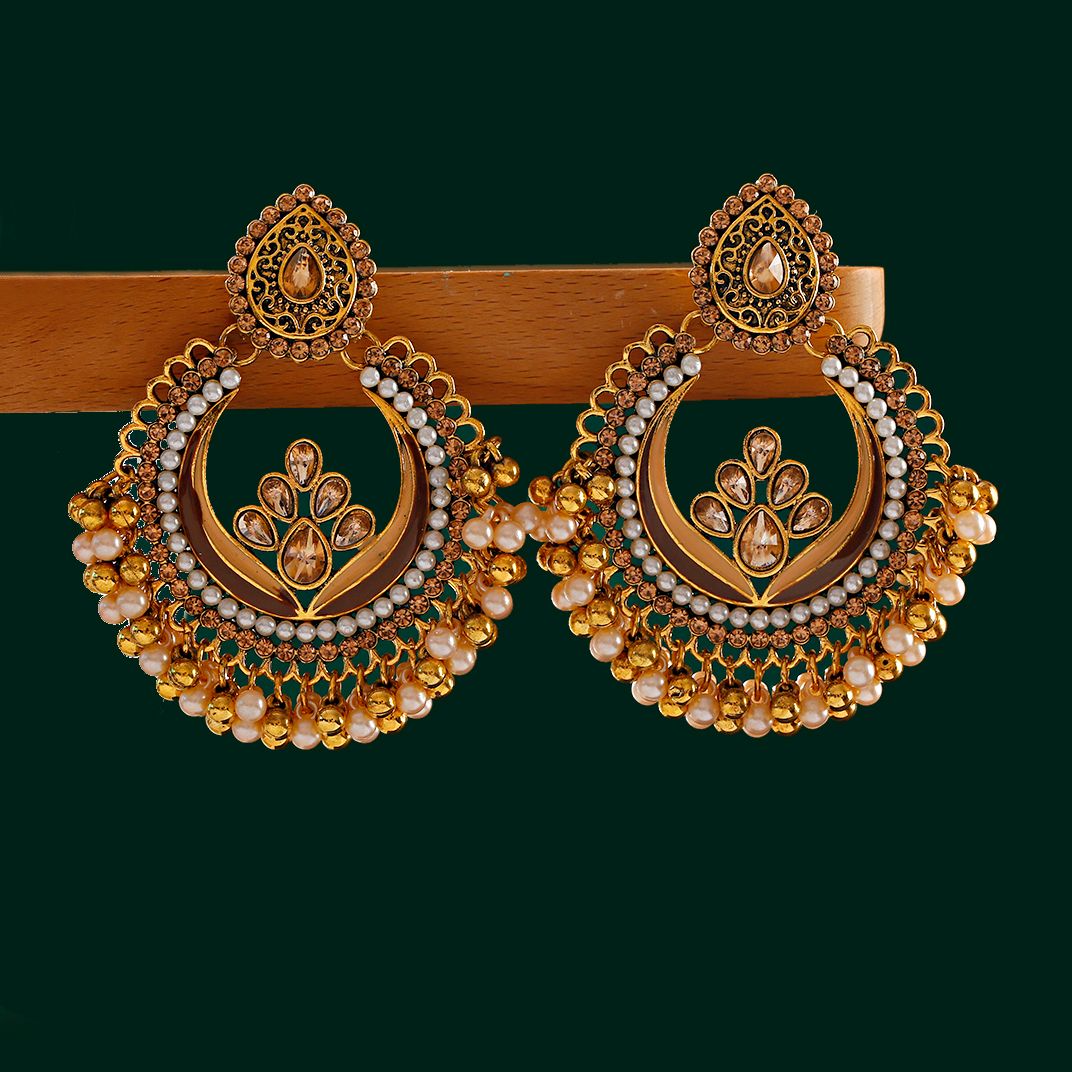 أقراط Jhumka الهندية للنساء ،  - مراجعة Indian Wedding Supply وسعره