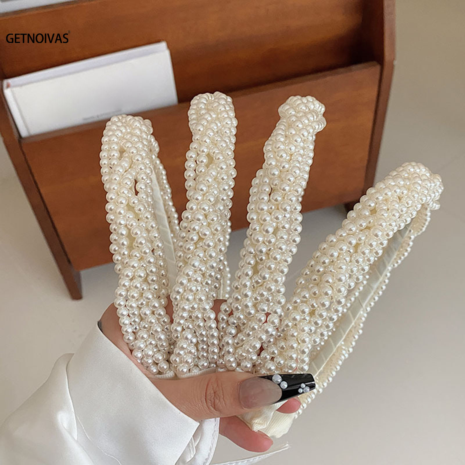 عصابة رأس أنيقة من اللؤلؤ للنس - مراجعة Wedding Supply Store وسعره