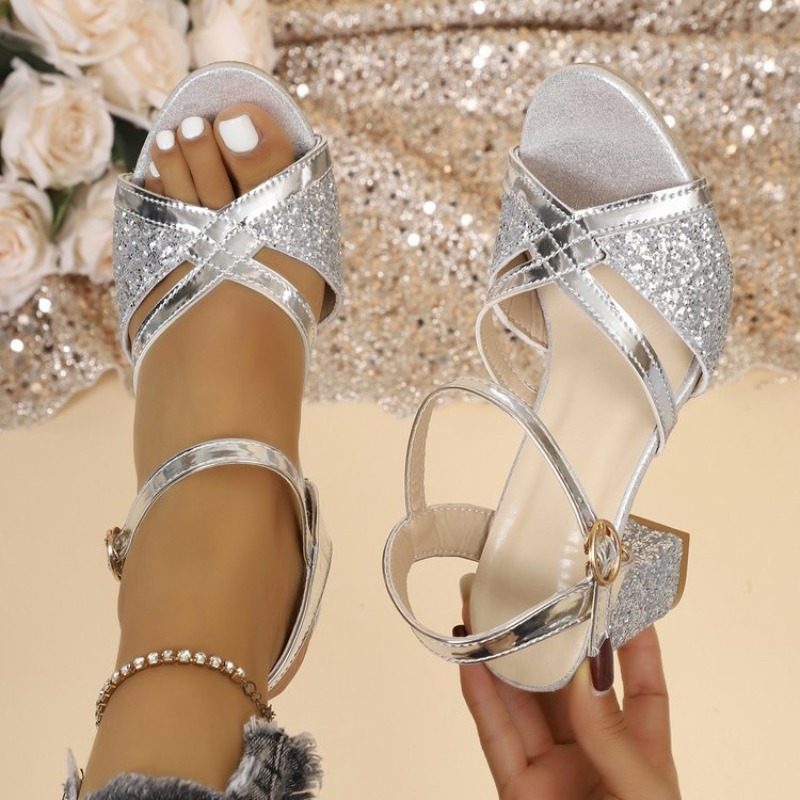 صنادل نسائية بكعب عريض ذهبية ل - مراجعة Wedding Fx وسعره
